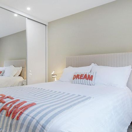 Seaview Lodge Apartment 'Sleeping 4 Guests' Rockstown Экстерьер фото