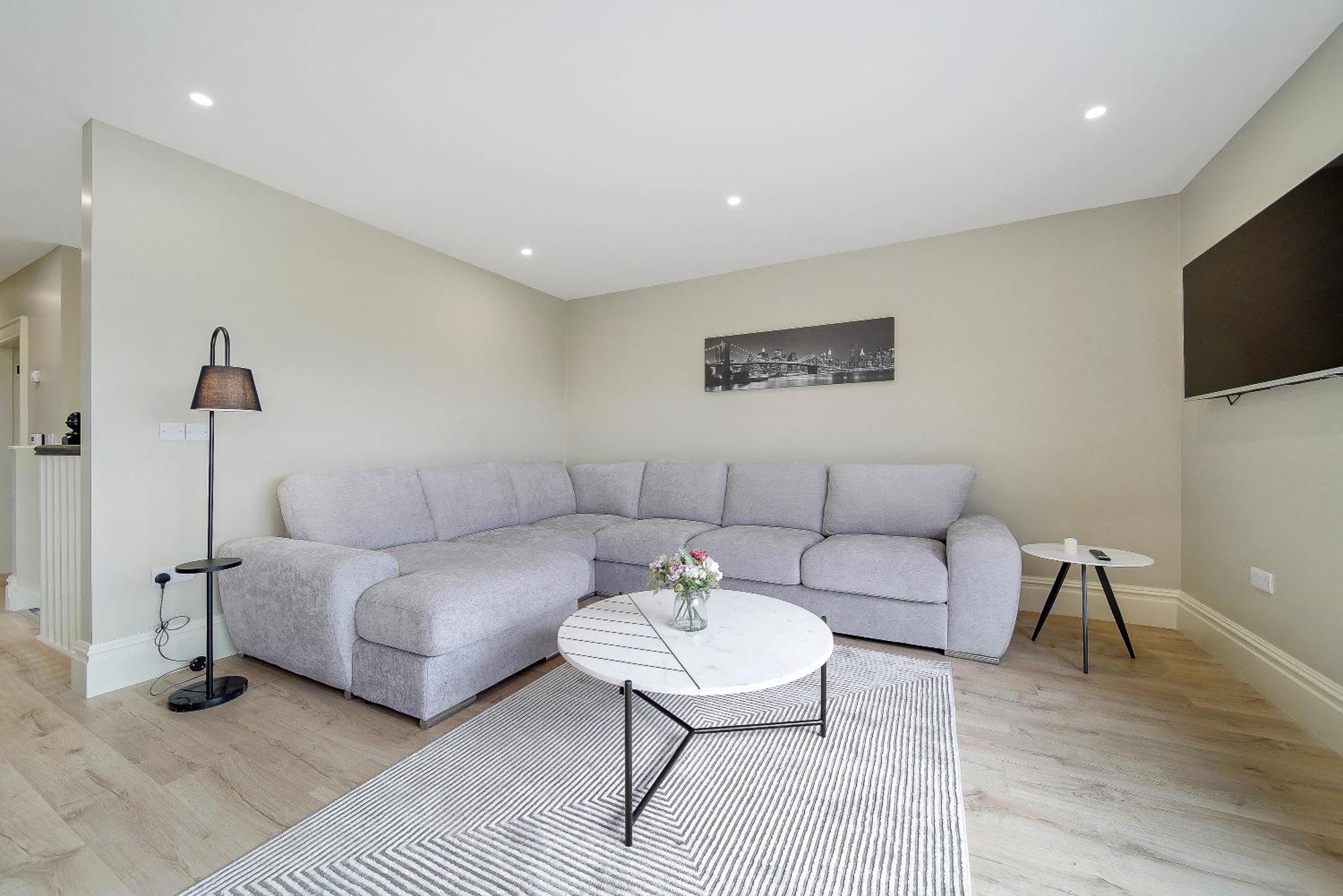 Seaview Lodge Apartment 'Sleeping 4 Guests' Rockstown Экстерьер фото