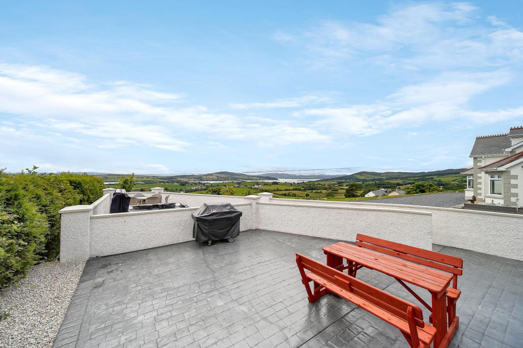 Seaview Lodge Apartment 'Sleeping 4 Guests' Rockstown Экстерьер фото