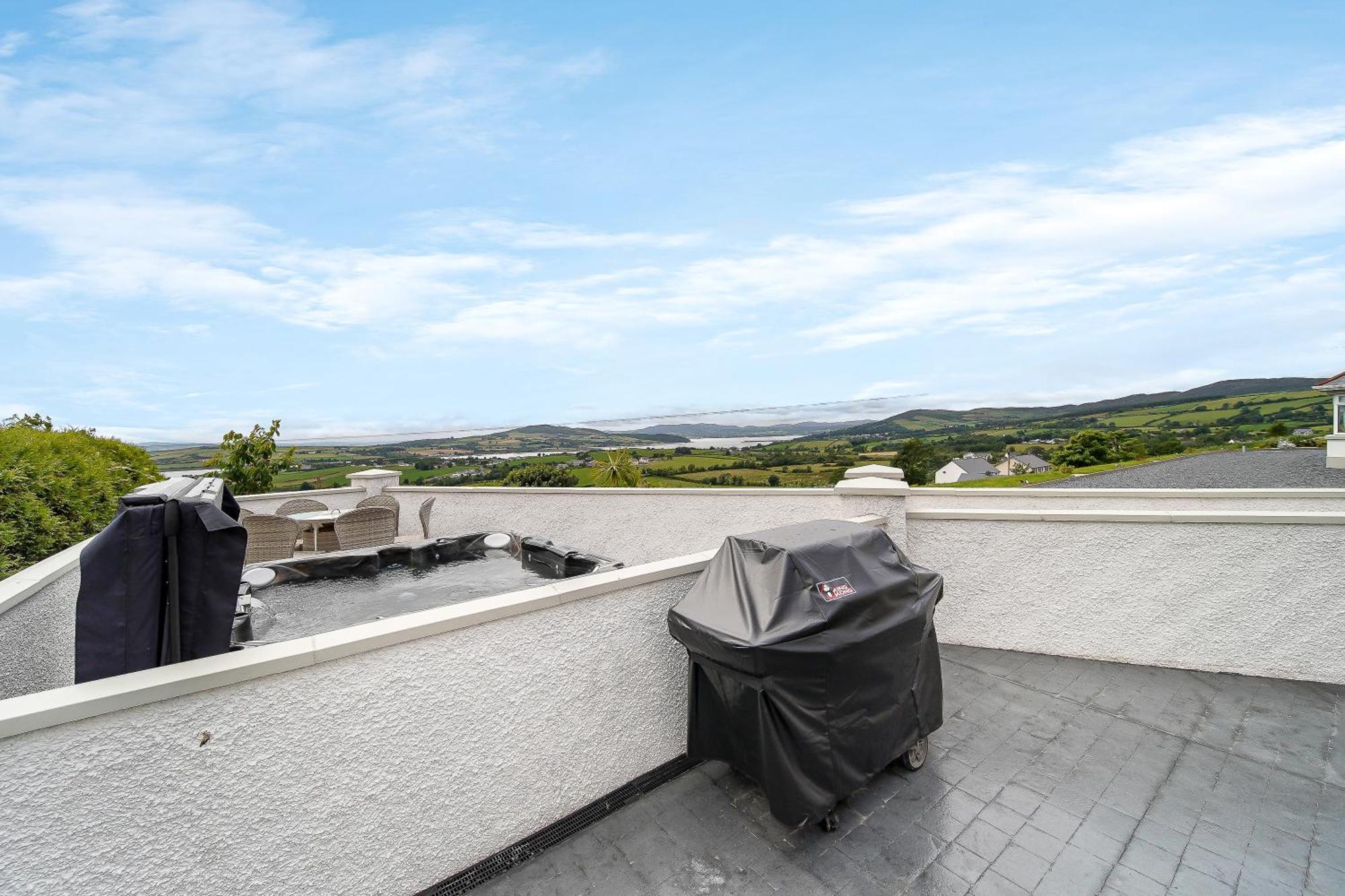 Seaview Lodge Apartment 'Sleeping 4 Guests' Rockstown Экстерьер фото